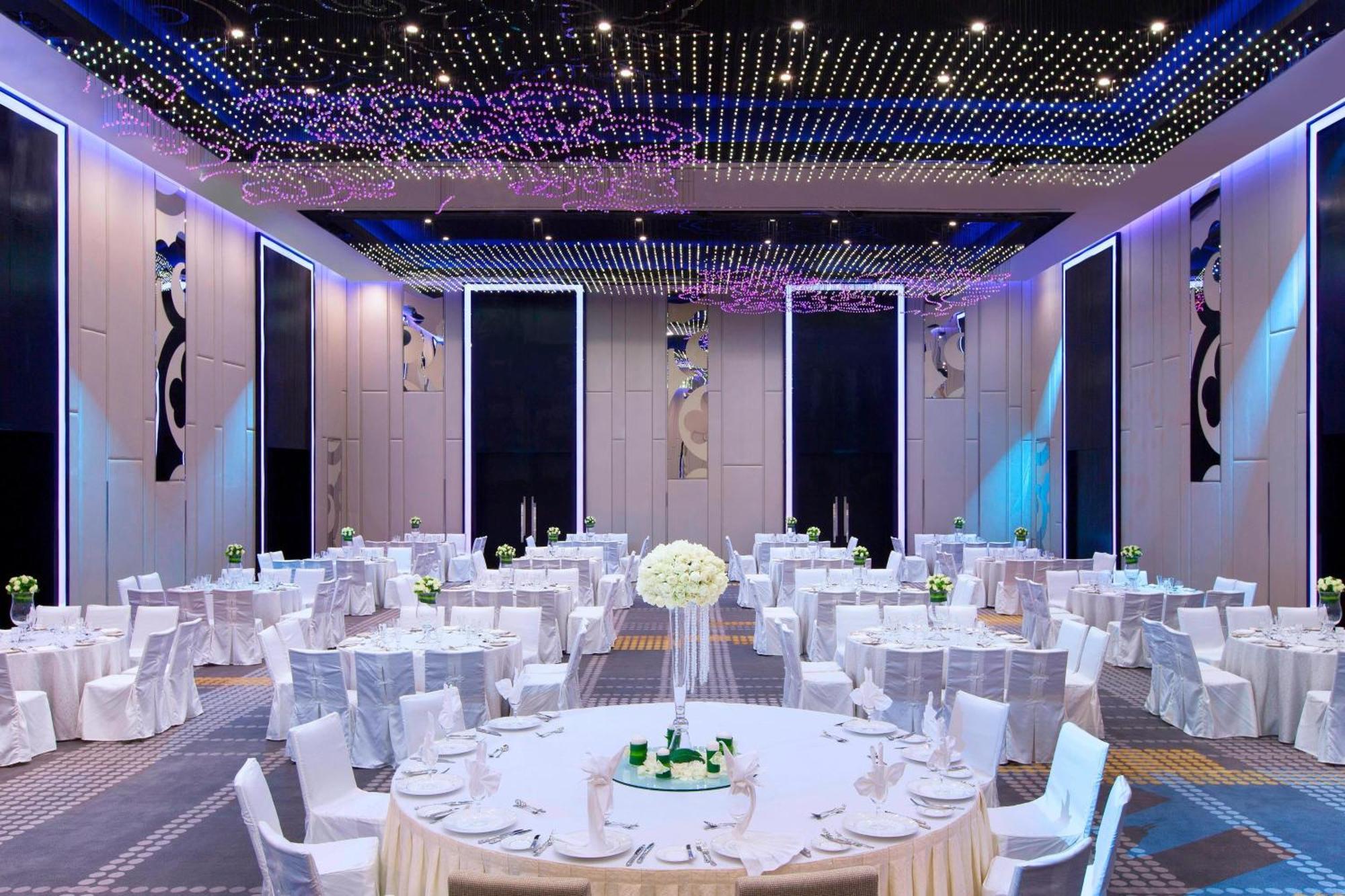 Le Méridien Kuala Lumpur Exterior foto The ballroom